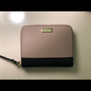 Small Kate Spade wallet